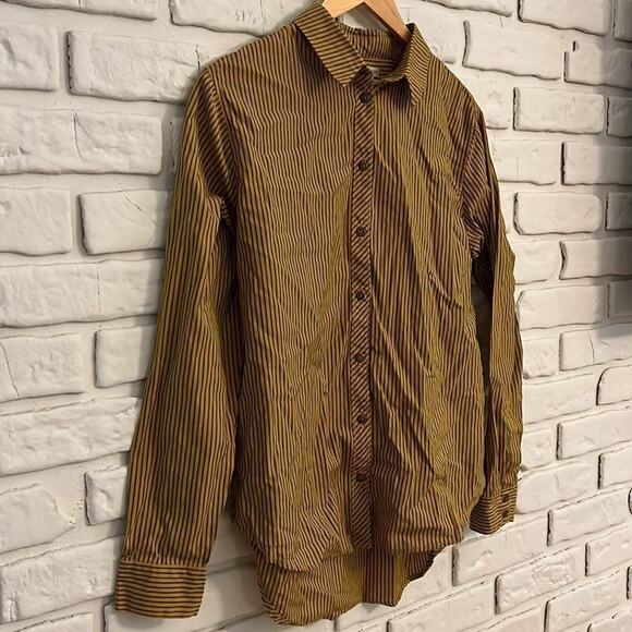 Urban Outfitters Vertical Stripe Button Down Top Size Small - Picture 2 of 8